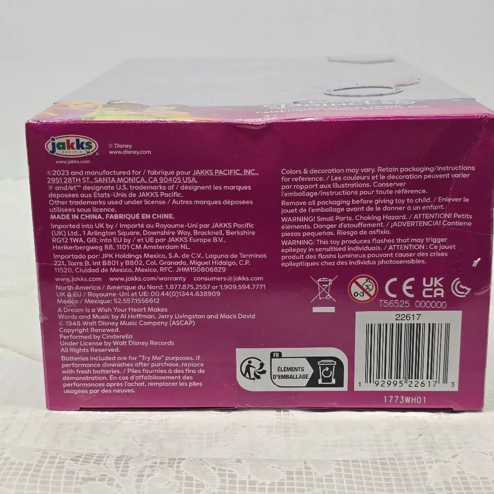 DISNEY Princess Wishes 100th Celebration Castle Jewelry Box Light Fireworks NEW